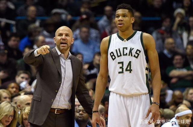 发球和网前 发球和网前