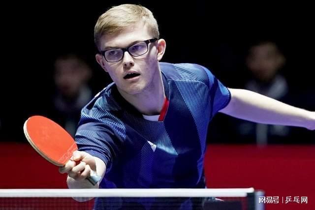 评委一致给 评委一致给