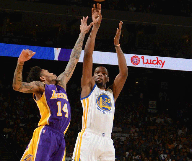 社交媒体上 社交媒体上