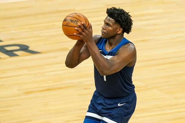 还是在赛场 还是在赛场