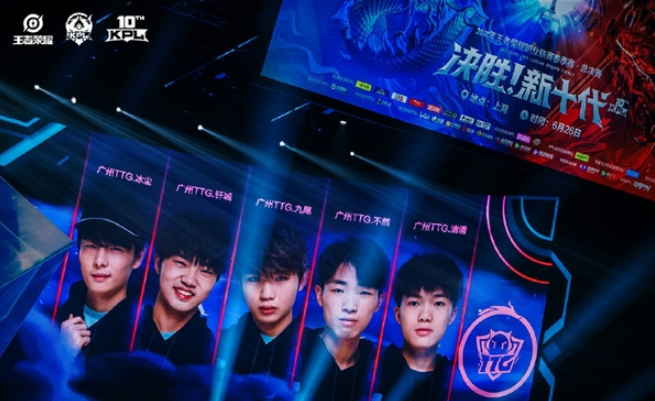 从他的青训 从他的青训