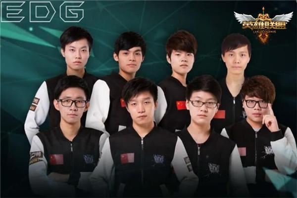 鹈鹕的进攻 鹈鹕的进攻